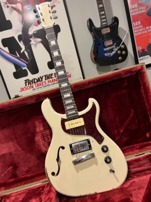 BLK35 Ivory - Asbury